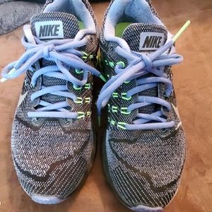 Nike running shoes size 7